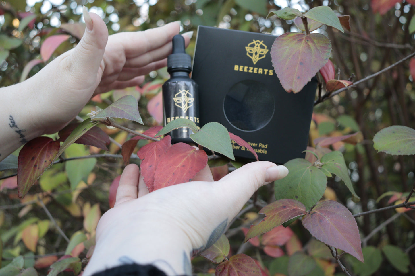 Velvet Soft Removal Sponge