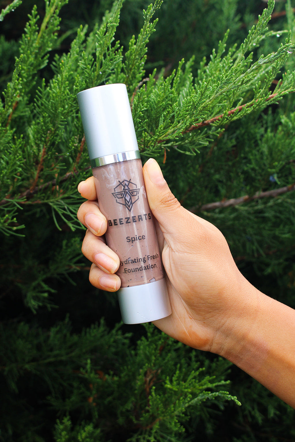 BeeZerts Radiance Repair Foundation  Infused with Medical-Grade Manuka Honey and Snow Mushroom