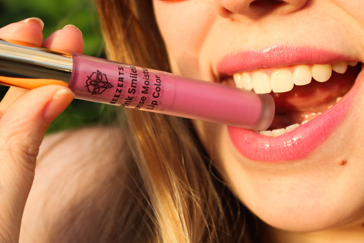 Pink Smiles Intense Moisture Lip Color