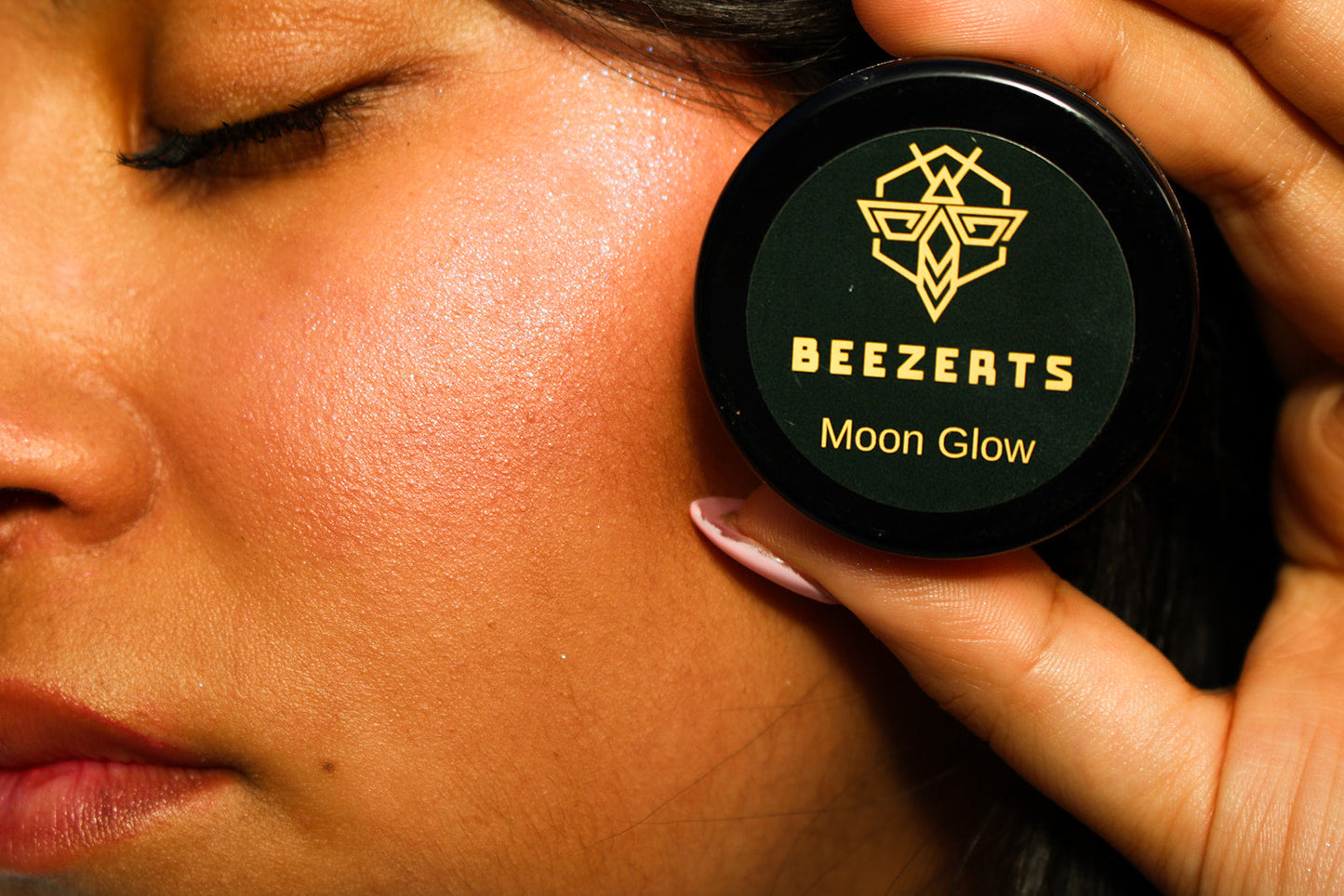 Mineral Glow Highlighter Powder