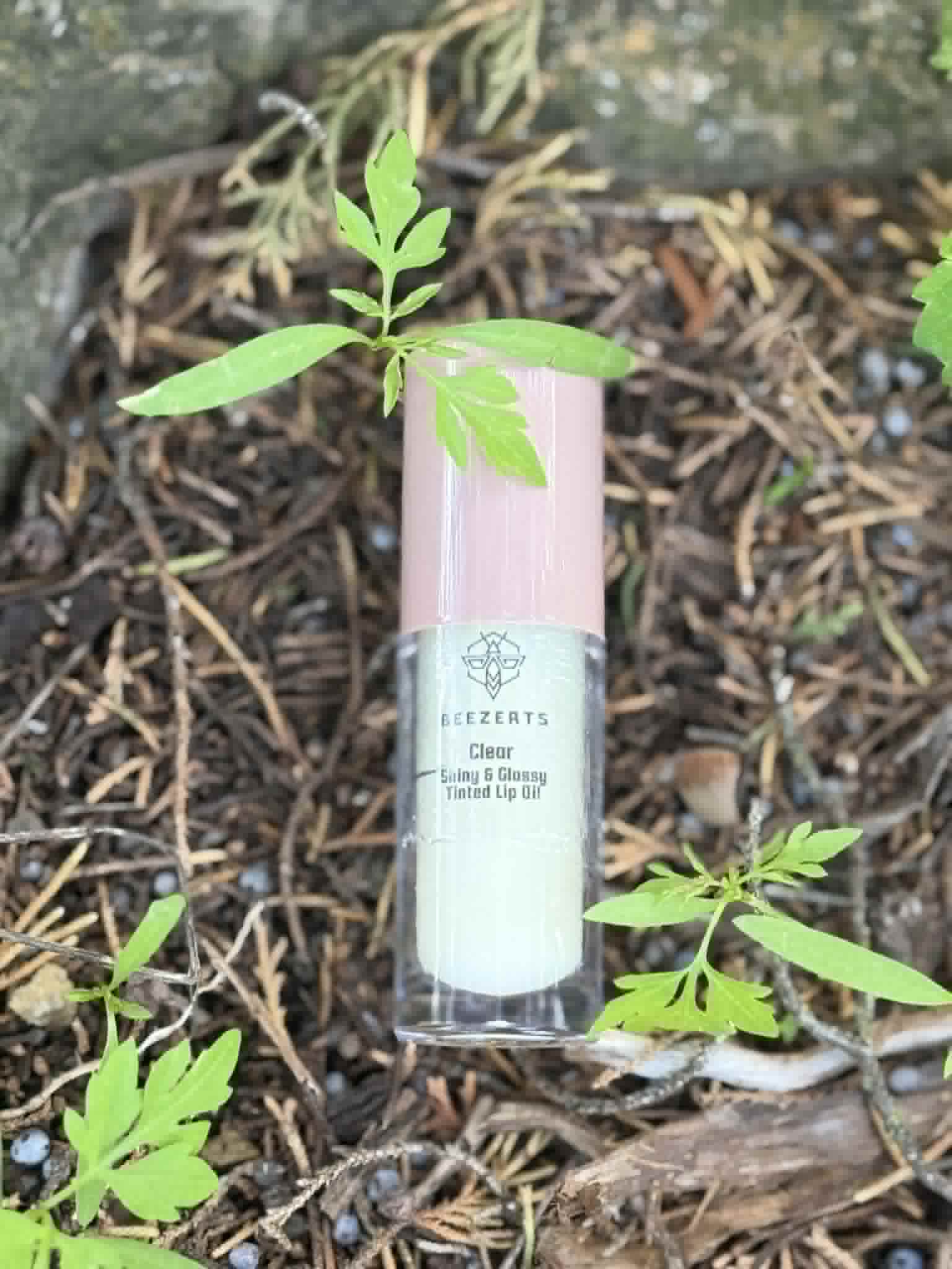 Clear Shiny and Glossy Lip Oil
