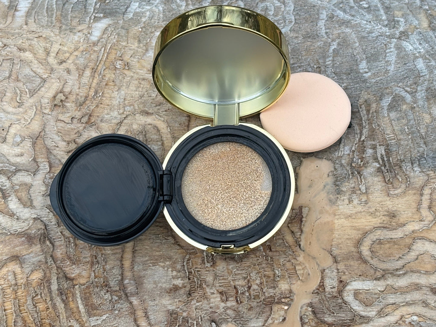 Moisture & Repair Air Cushion Foundation